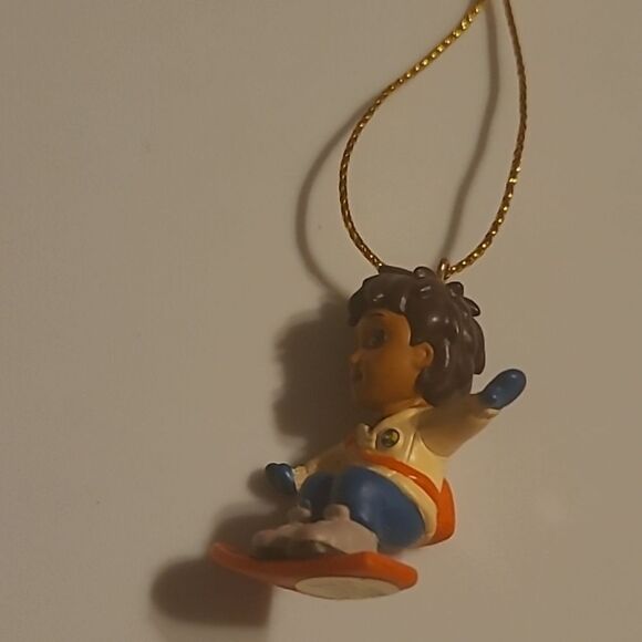 Dora the Explorer and Diego Mini Ornament Set - Picture 3 of 10